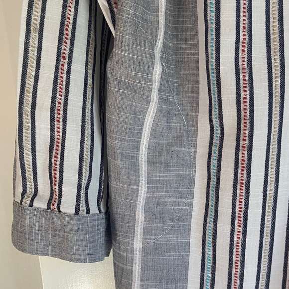 Soft Surroundings Embroidered Tunic
Size XL - Picture 5 of 9